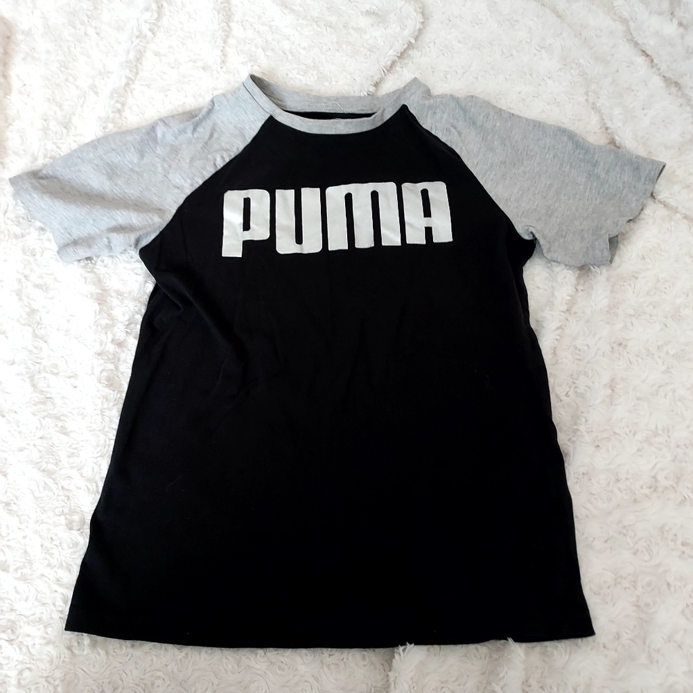 Puma color block black & gray t-shirt youth Medium 10/12 Athletic Sporty Active